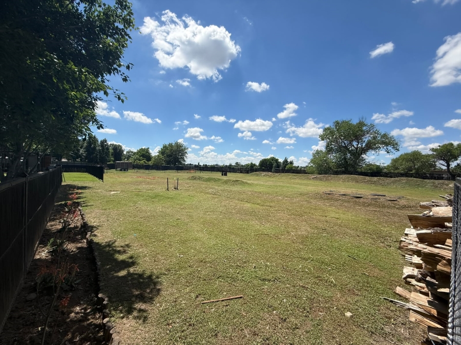 4 Bedroom Property for Sale in Roodewal Free State